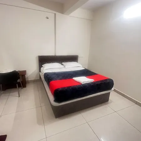 Hotel Raj Comfort